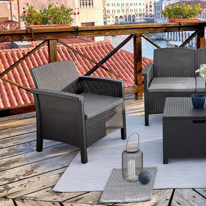 Divani da esterno Set salotto Venezia 4 pz struttura in resina rattan antracite con cuscini in poliestere impermeabili Tavolino  Divani da esterno Set salotto Venezia 4 pz struttura in resina rattan antracite con cuscini in poliestere impermeabili Tavolino